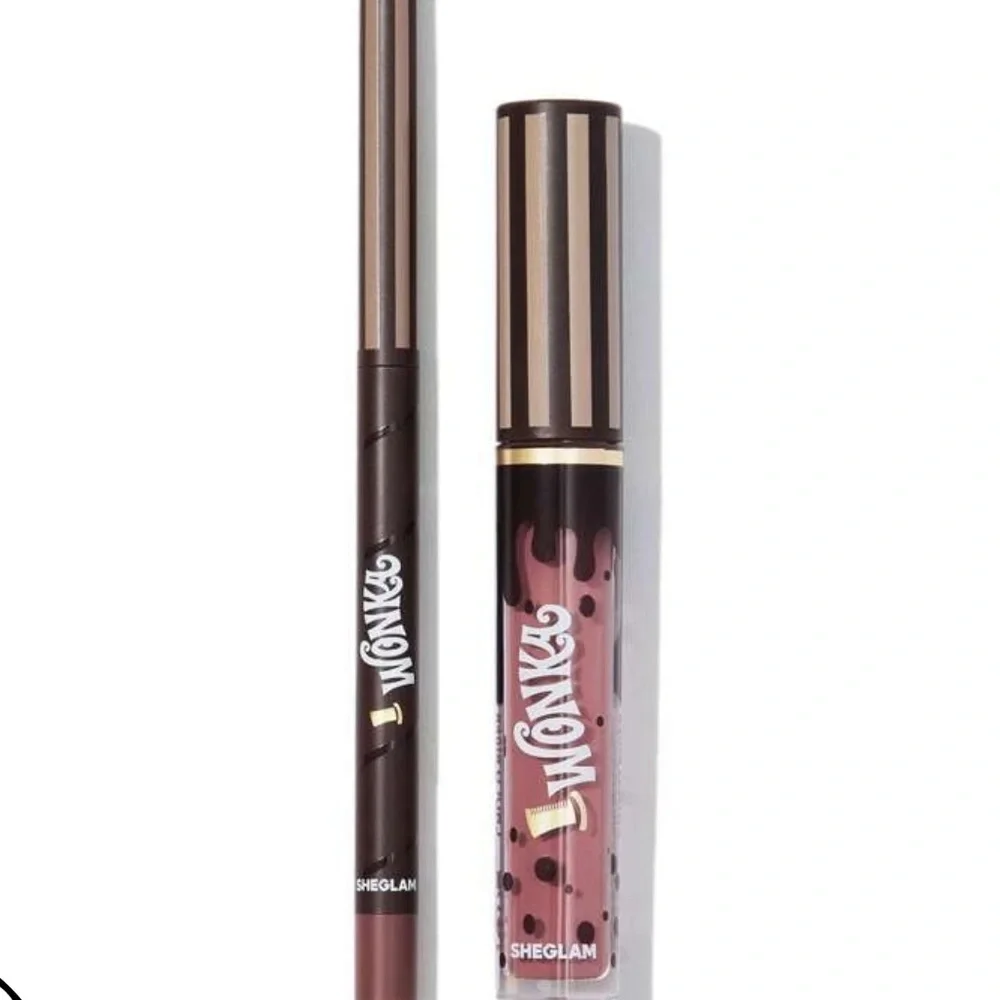Willy Wonka and the Chocolate Factory Cocoa Kiss Cookies 'n Milk Lip Duo NEW
